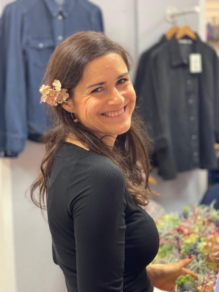 Dana Pietzsch beim Herbstkranzworkshop
